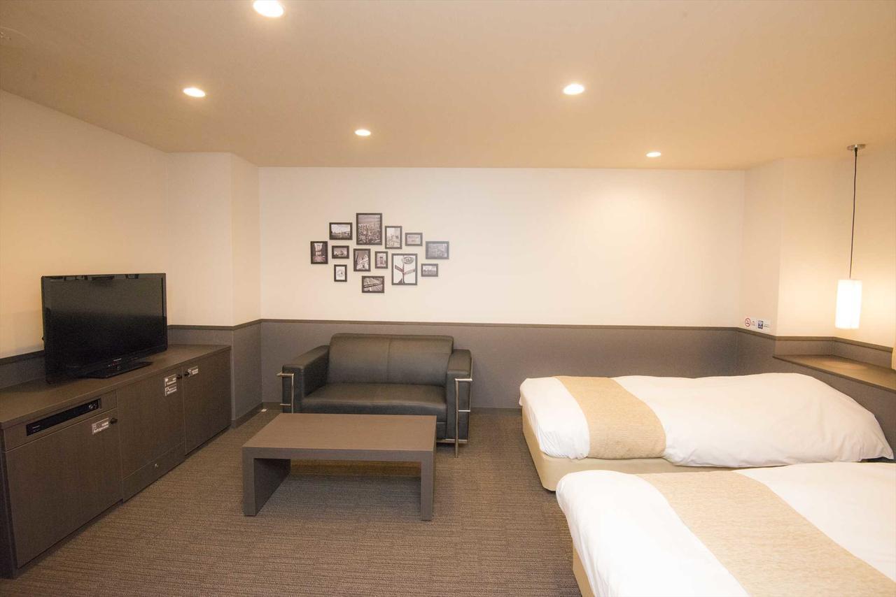 Double Hotel